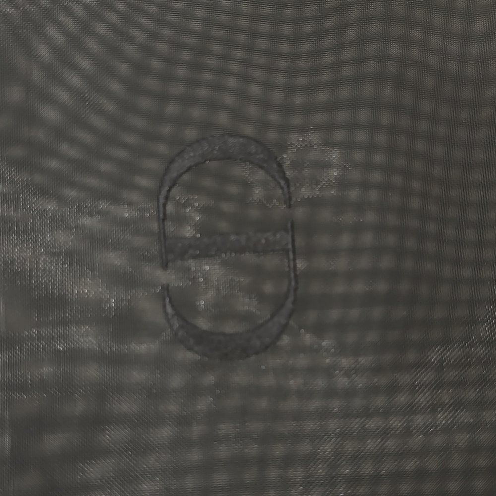 Dior Travel Mesh Bag Makeup - Picture 4 of 6